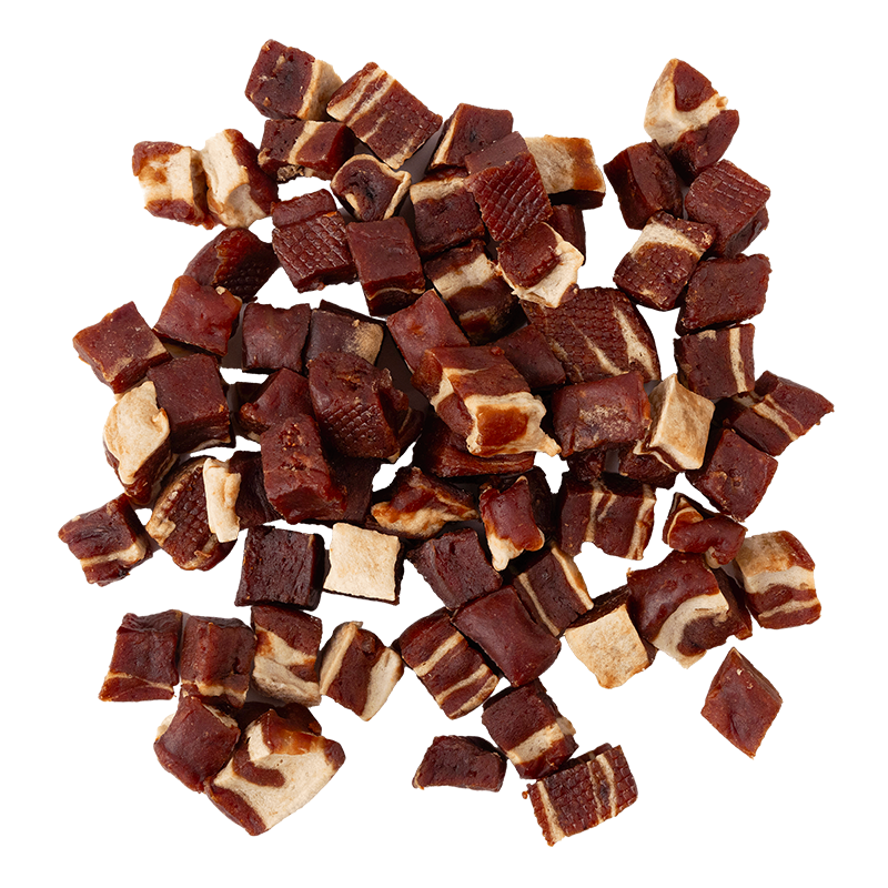 Detail maškrty Magnum Beef & Cod Cubes